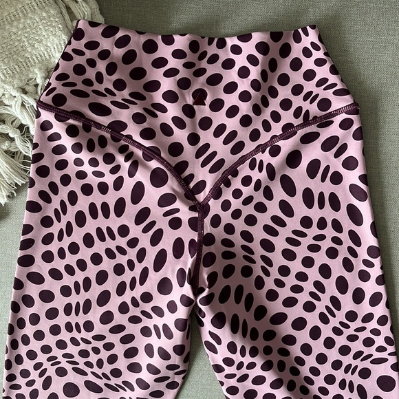 NWOT Vitality x Cosmopolitan leggings - Picture 3 of 4